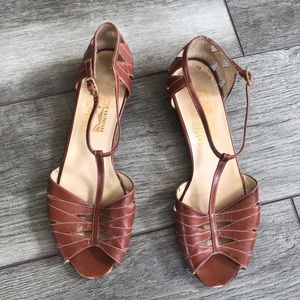 Vintage FERRAGAMO Brown Leather Sandals